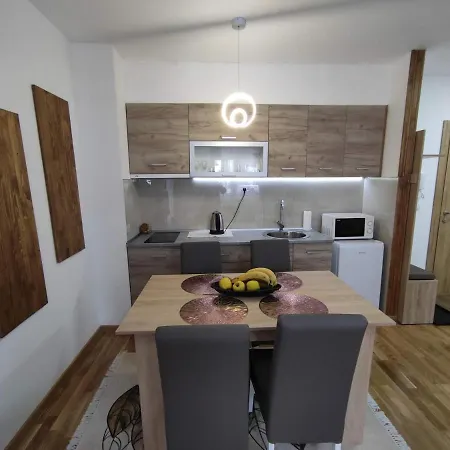 Stefa アパート *