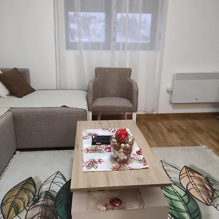 アパート Stefa ズラティボール